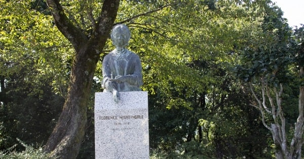 5月12日は看護の日　ナイチンゲールについて考えよう