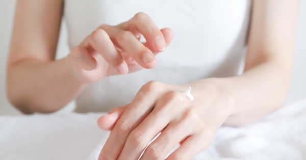 手荒れを防ぐ！看護師におすすめのハンドクリーム5選＆ハンドケアのコツ