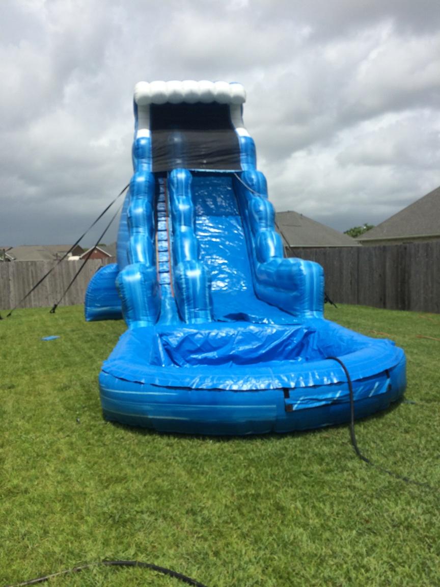 20’ Ocean Motions Waterslide