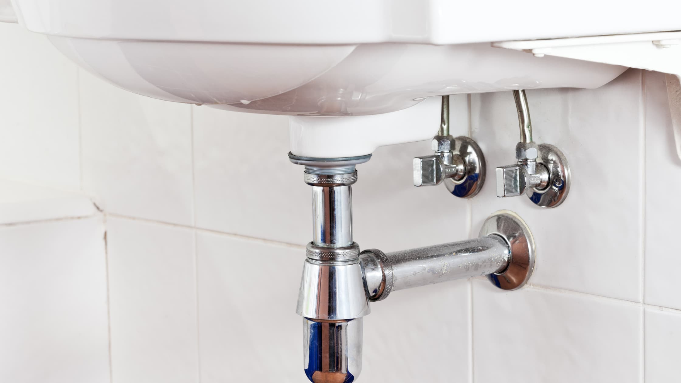 How to Retrieve a Ring That Fell Down the Drain A StepbyStep Guide