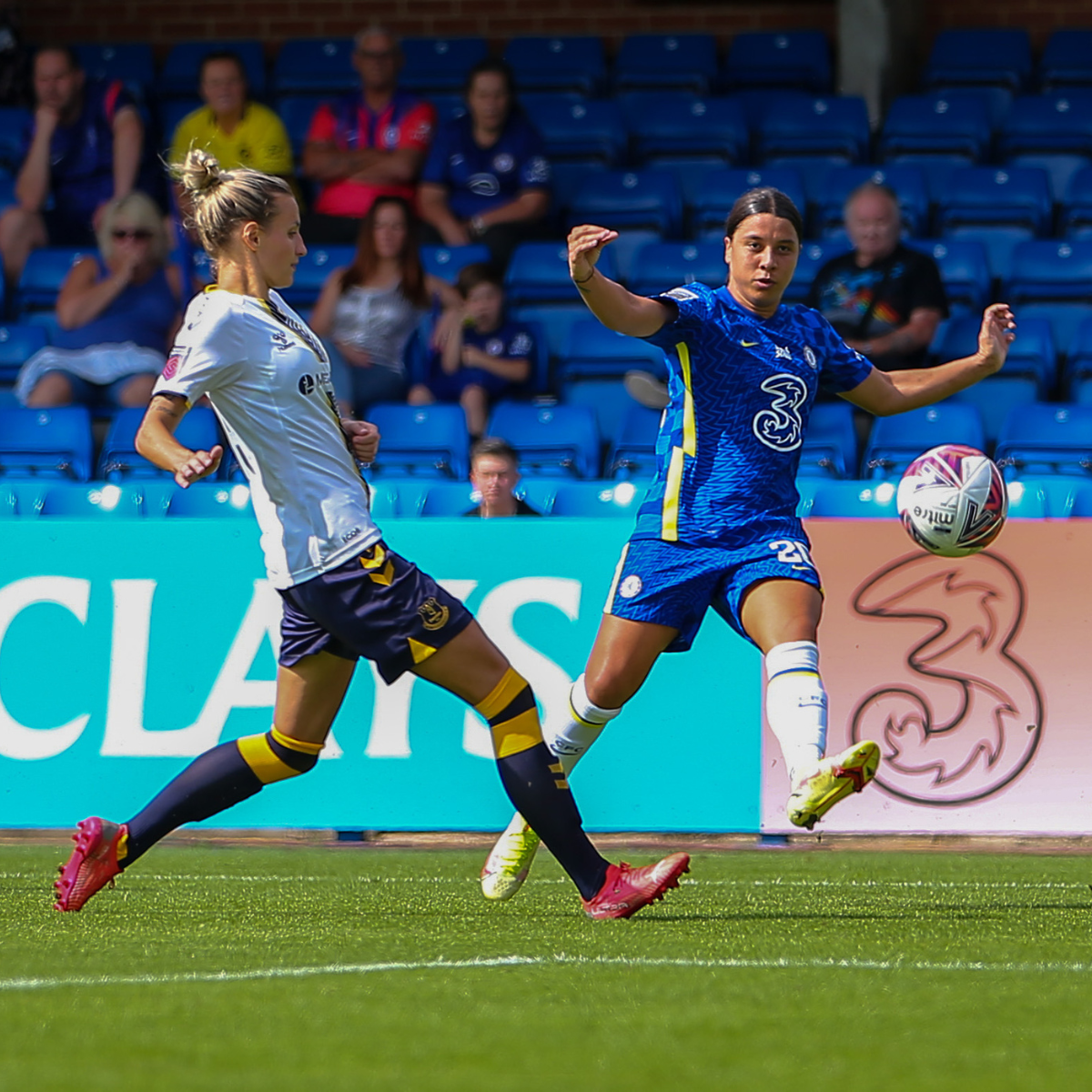 Women's Super League vs NWSL - which is best womens' soccer league?