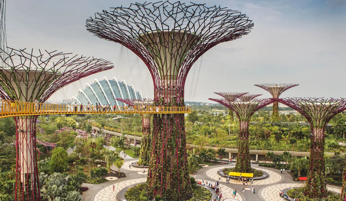 XPANDIUM Hire globally with the Employer of Record platform built