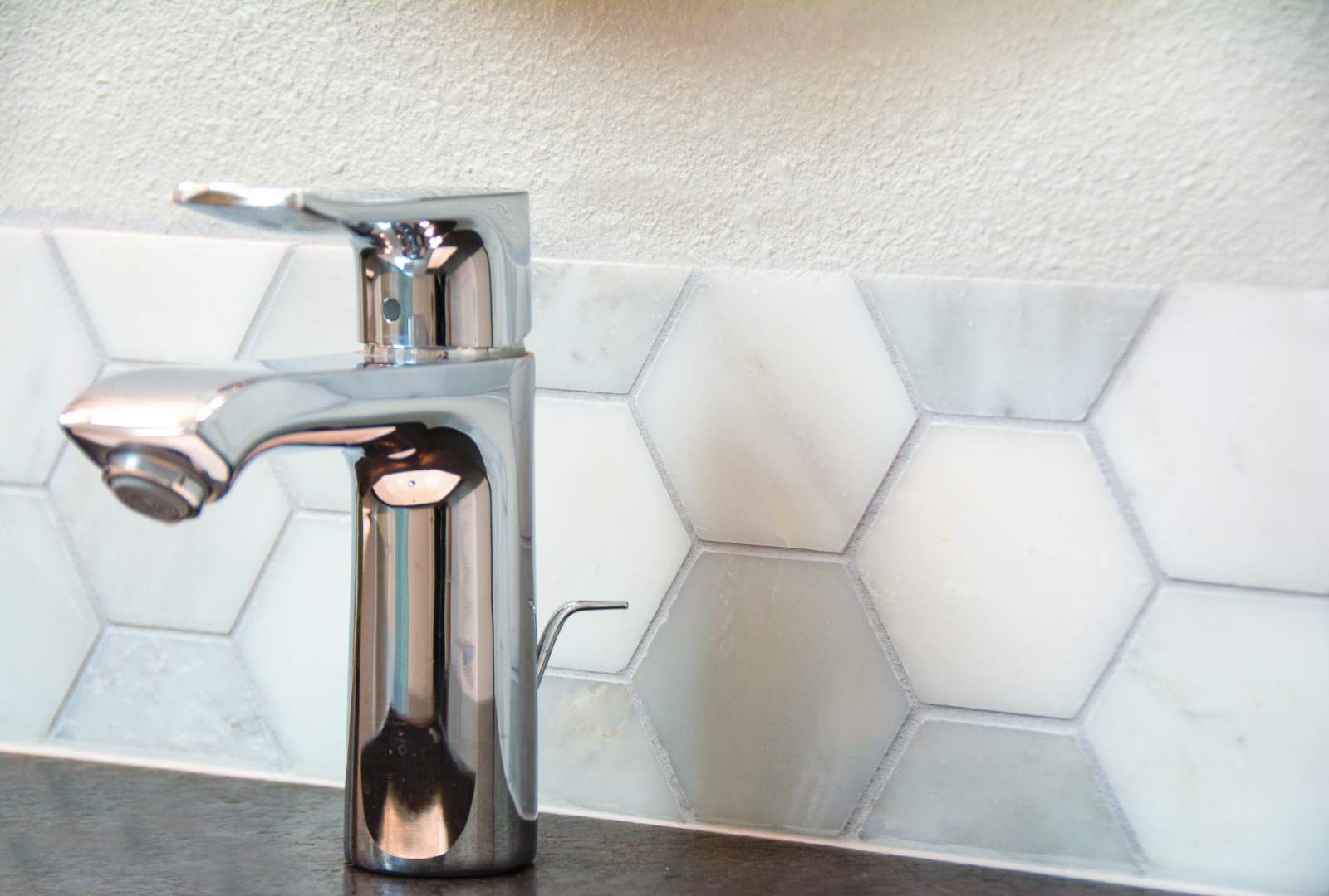 Bathroom Sink Chrome Faucet