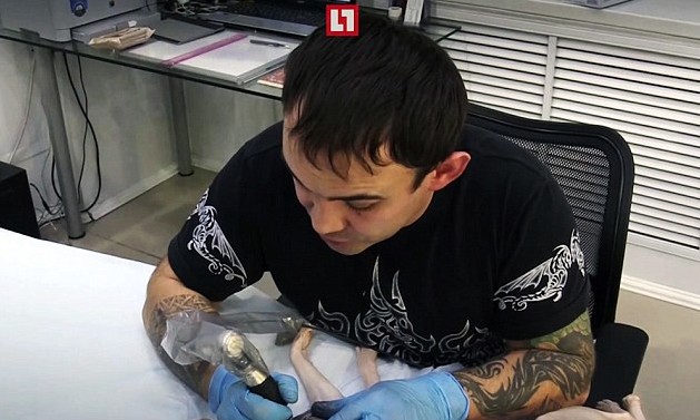 cat-sphynx-tatoo-russia-2