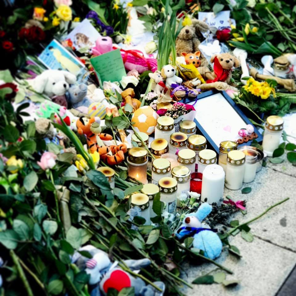 iggy-chien-attentat-stockholm-22