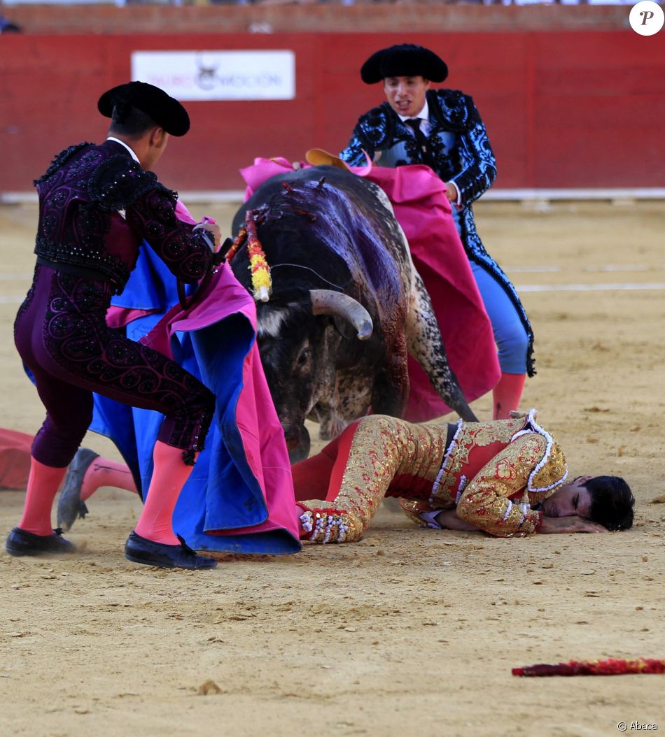 victor-barrio-corrida-torero-3