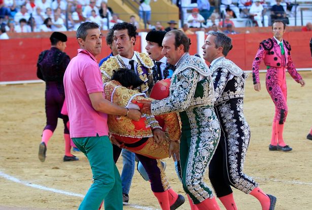 victor-barrio-corrida-torero-19