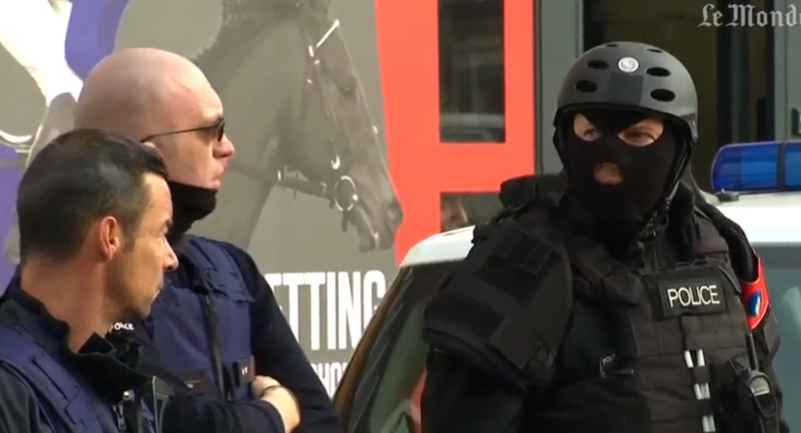 chien-plocier-bruxelles-camera-4