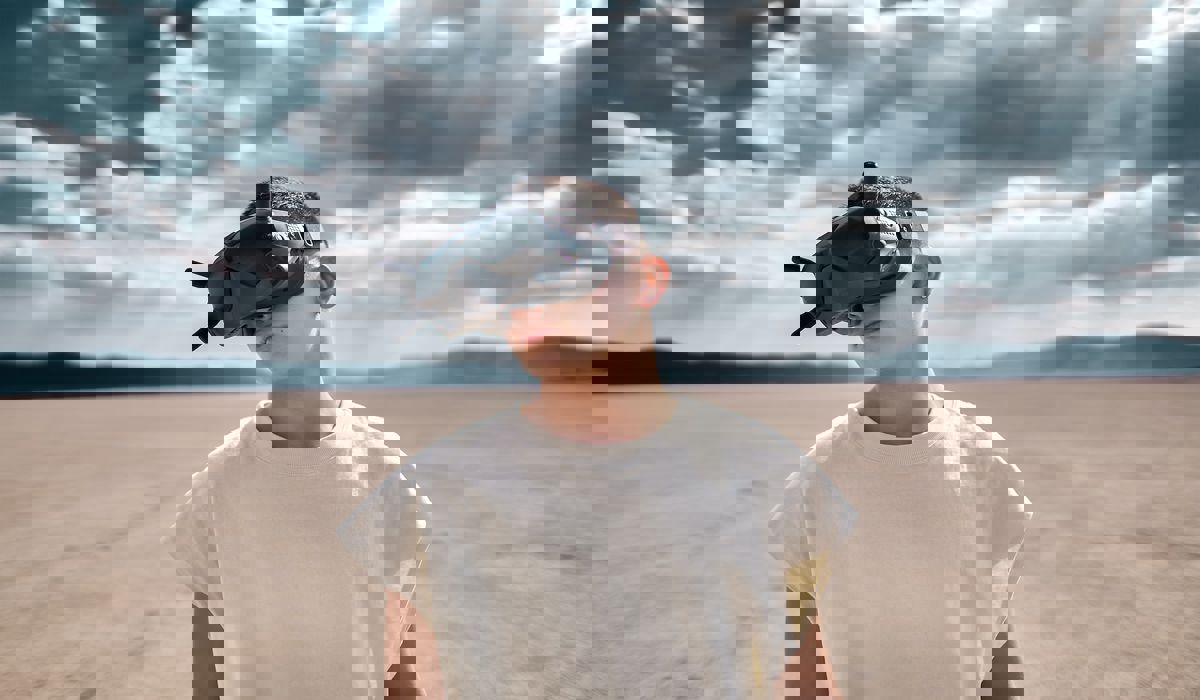 How Does a VR Work Exploring the Intricate World of VR Headset