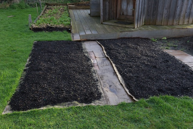 New beds with wool mulch and compost, in December