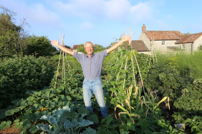 Charles Dowding no dig garden