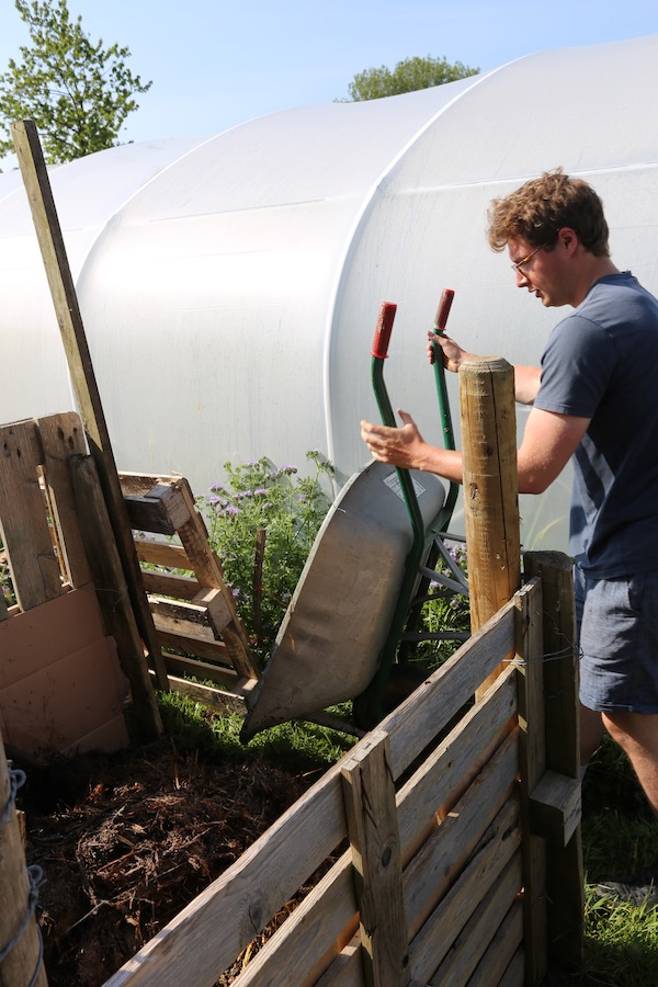 Edward Dowding helping