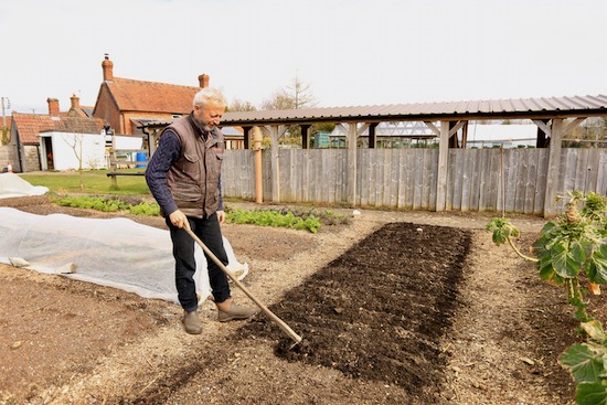 I draw drills the compost, for sowing carrot seeds