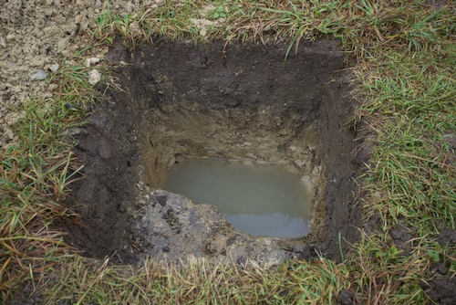 The same hole on 28th December, after 63 mm rain in successive amounts and the water is now 50cm deep