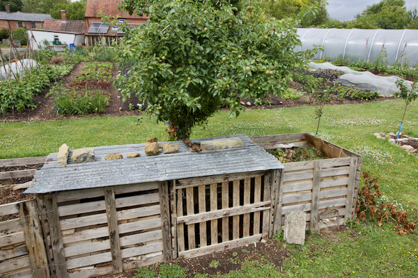 pallet compost heaps,