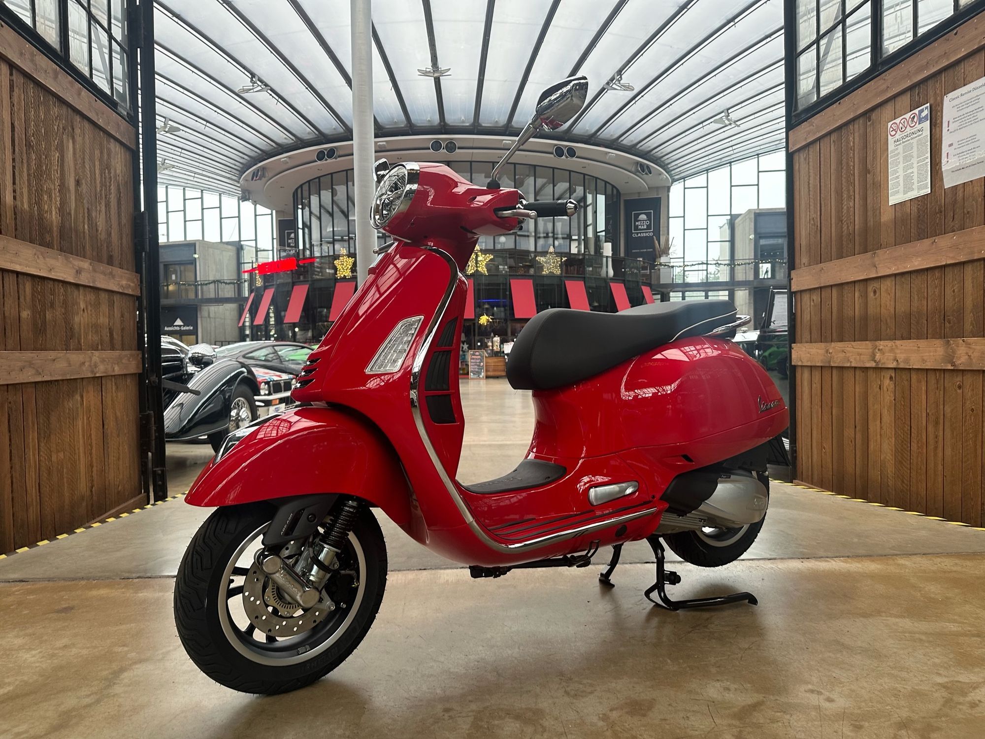 Vespa Düsseldorf in der Classic Remise