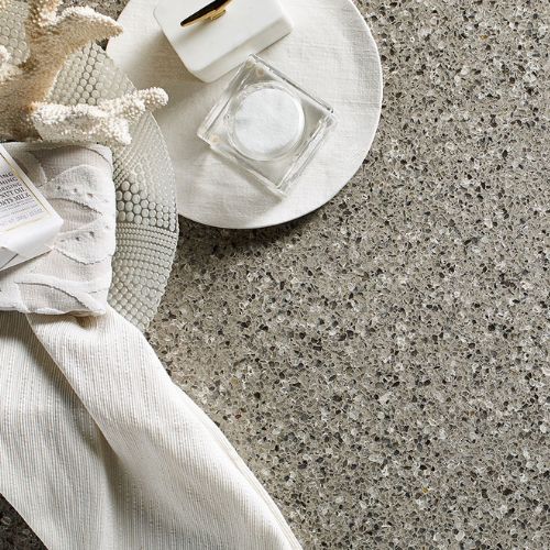 Aleutian White Quartz view 2