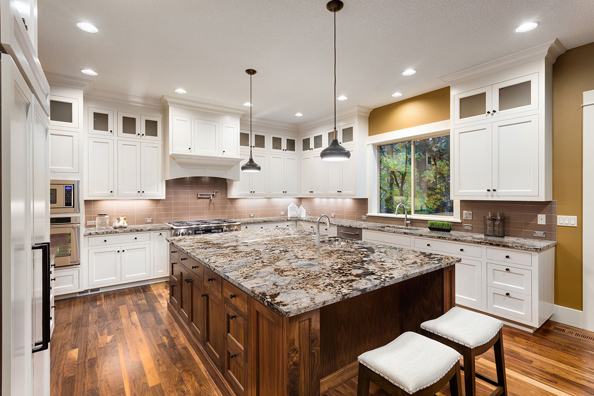 Antico Silver view 5