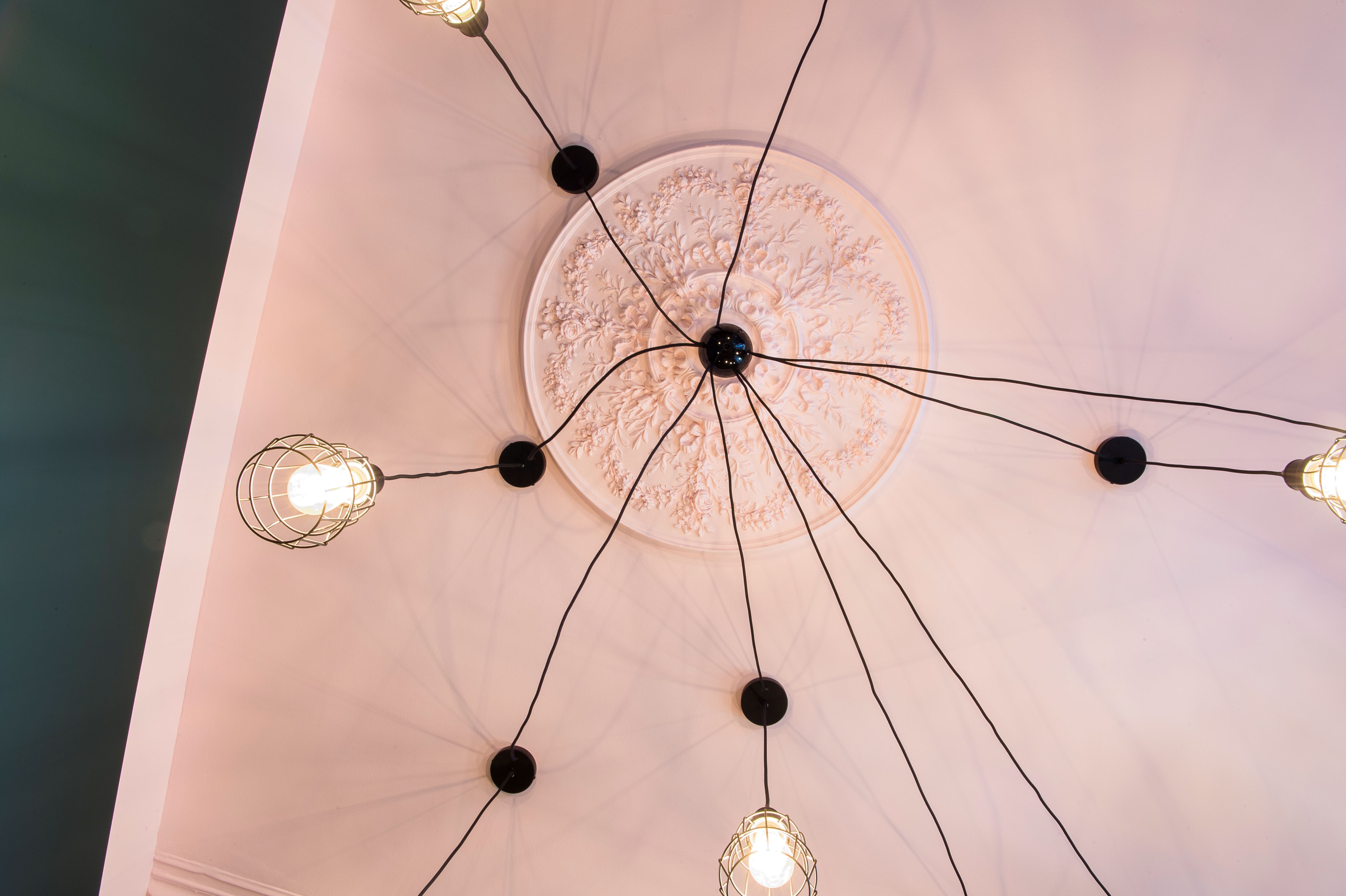 Le Chicoulon: une cave à vin d’appellation marseillaise aux airs de micro-bistrot