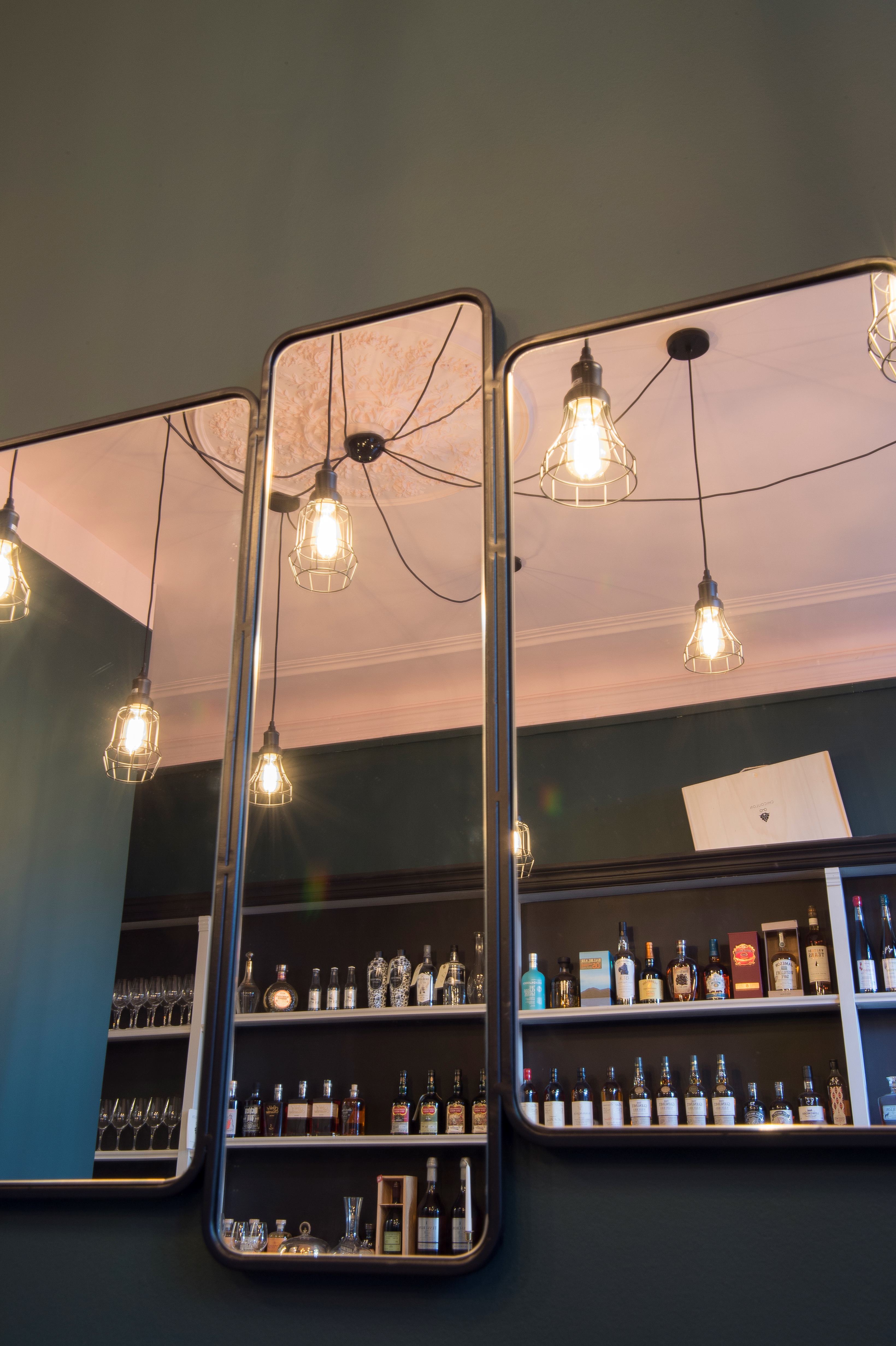 Le Chicoulon: une cave à vin d’appellation marseillaise aux airs de micro-bistrot