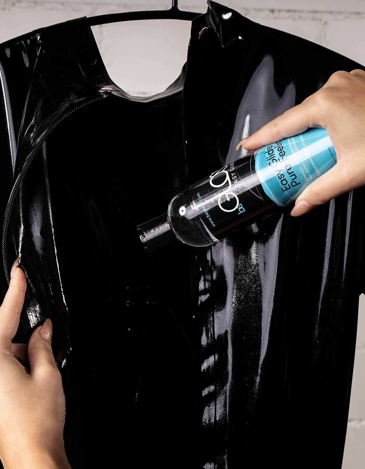 Dressing Latex With Oil Instructions For Beginners dressing-latex-with-oil-instructions-for-beginners