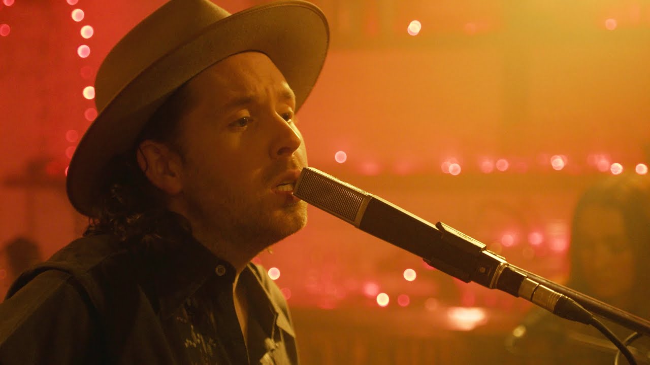 Watch The Paper Kites