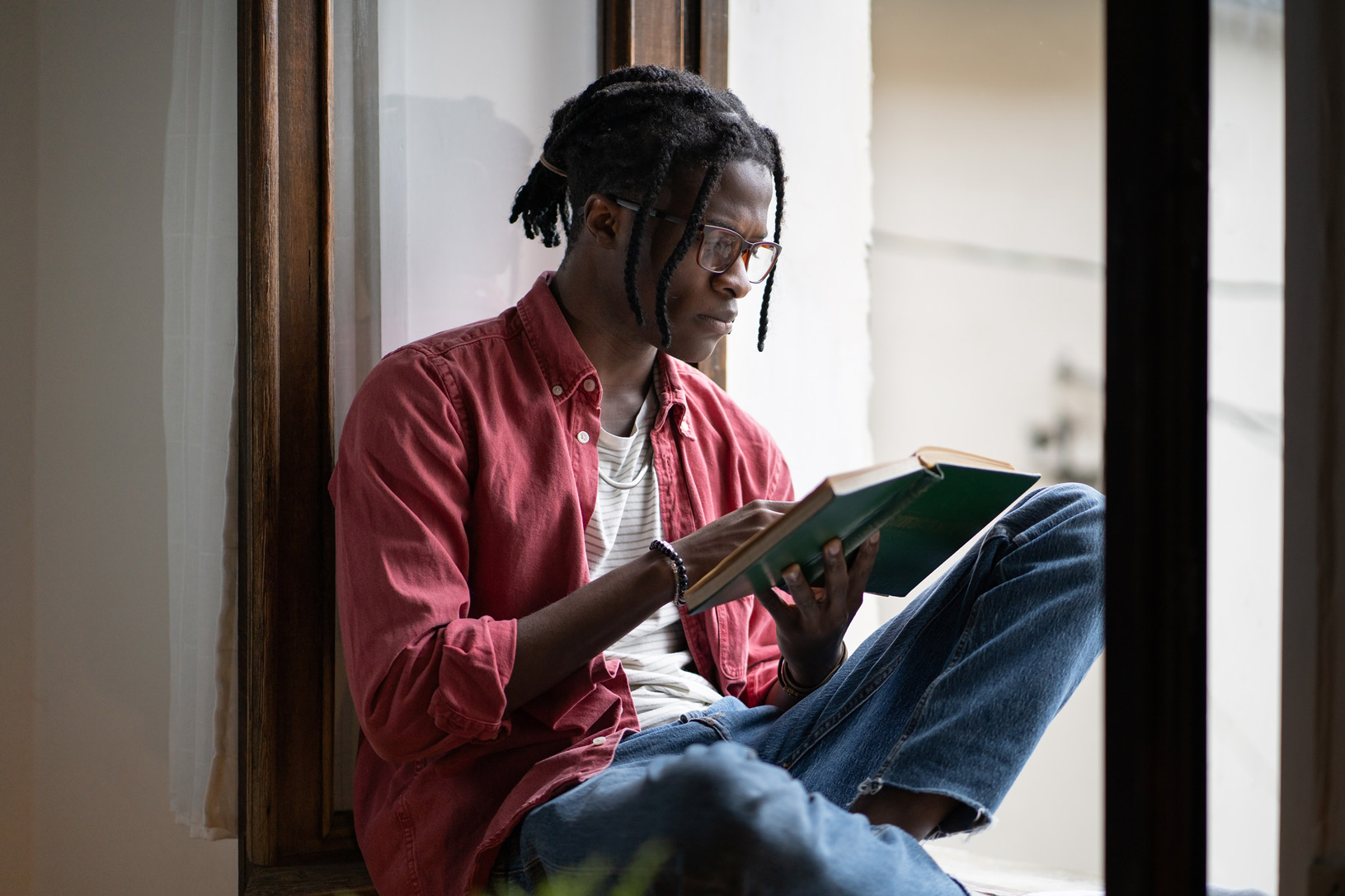 10-must-read-marketing-books-for-2023-klr-agency