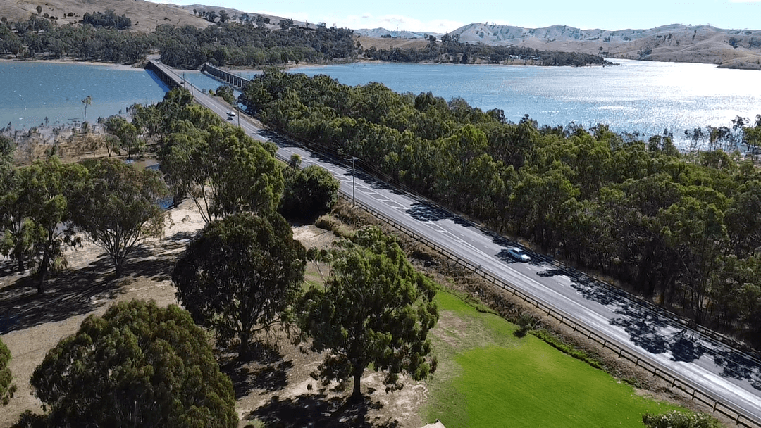 About Bonnie Doon Hotel