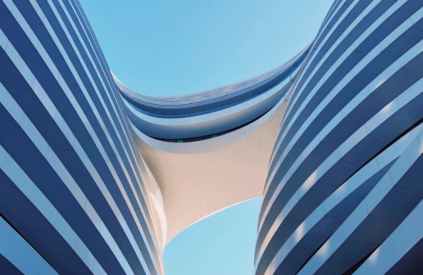 Form versus function in architecture | Gridline - Webflow HTML website ...