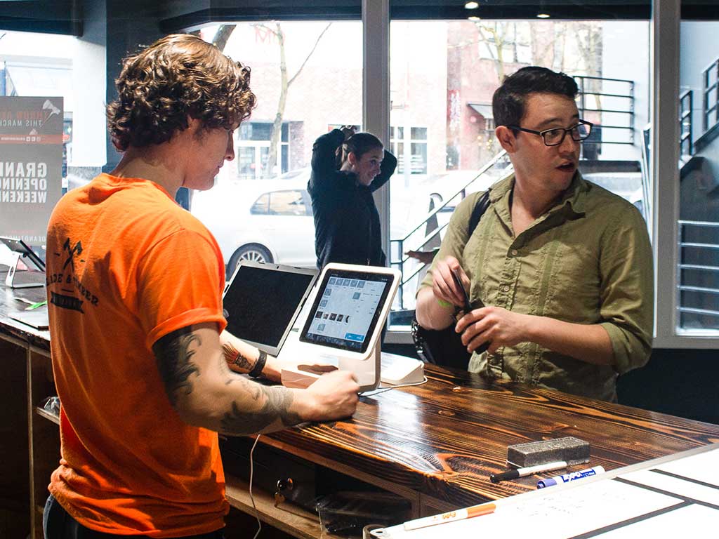 Seattle Capitol Hill Blade & Timber Axe Throwing