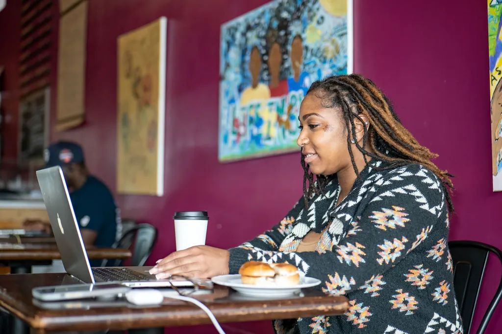 low-cost-college-programs-graduate-debt-free-w-financial-aid-support