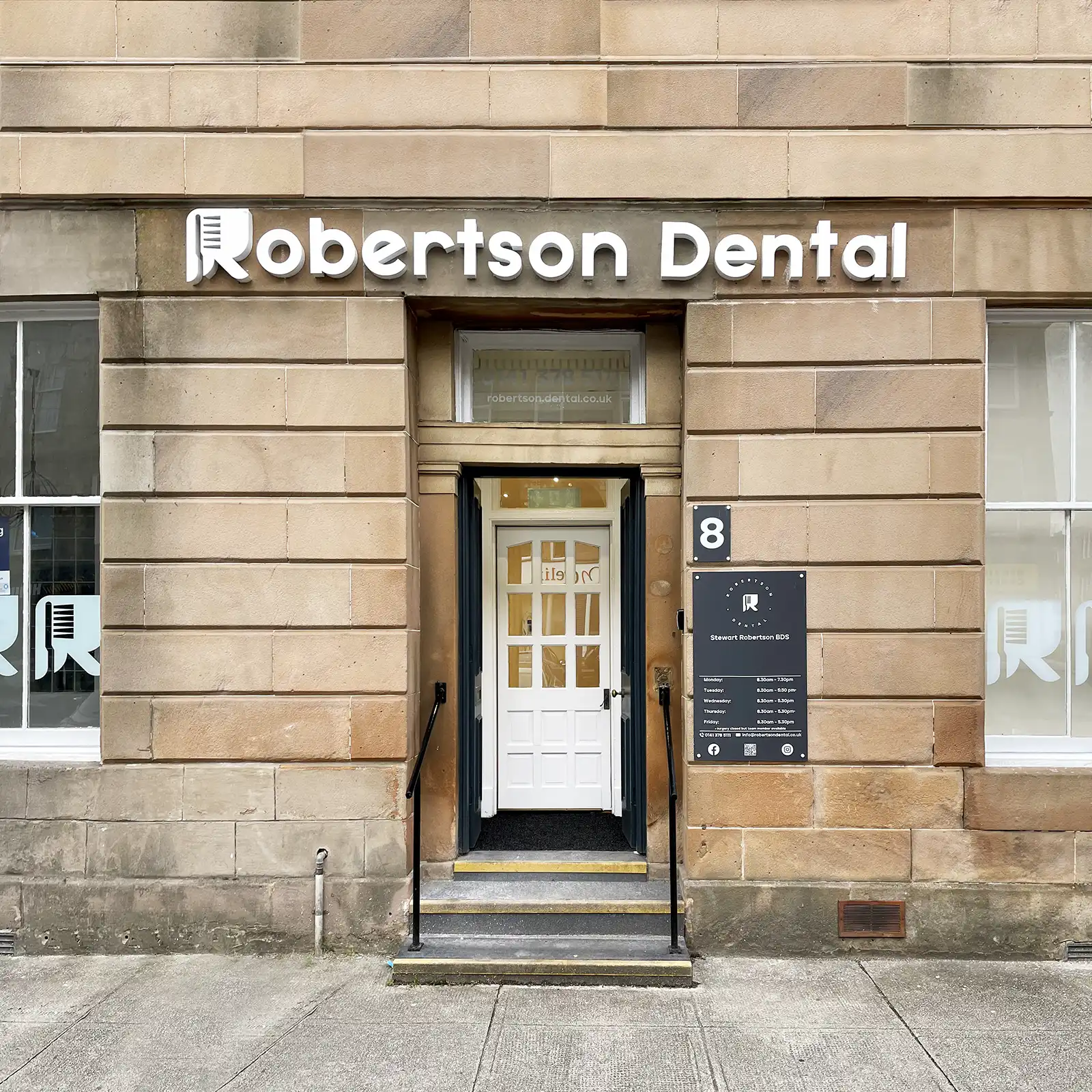 Robertson Dental NHS Dentist In Strathbungo Glasgow