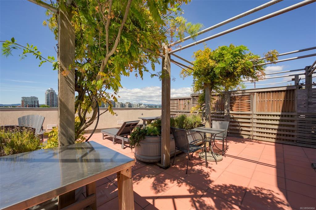 Mermaid Wharf — building photo 1
