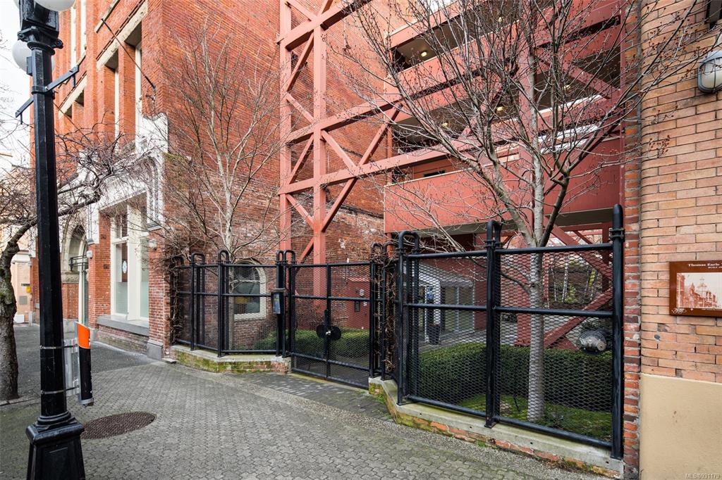 Leiser — building photo 7