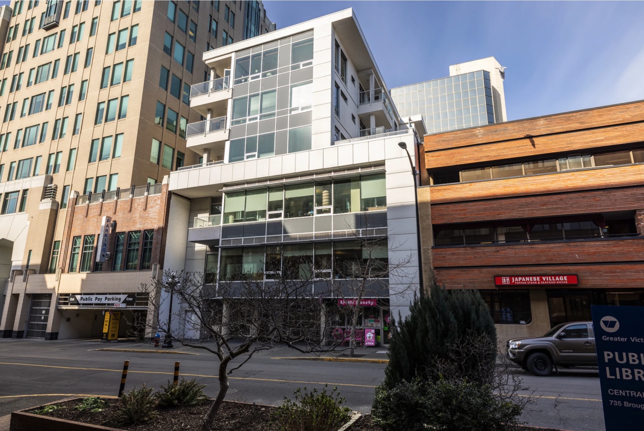 SoMA — building photo 2