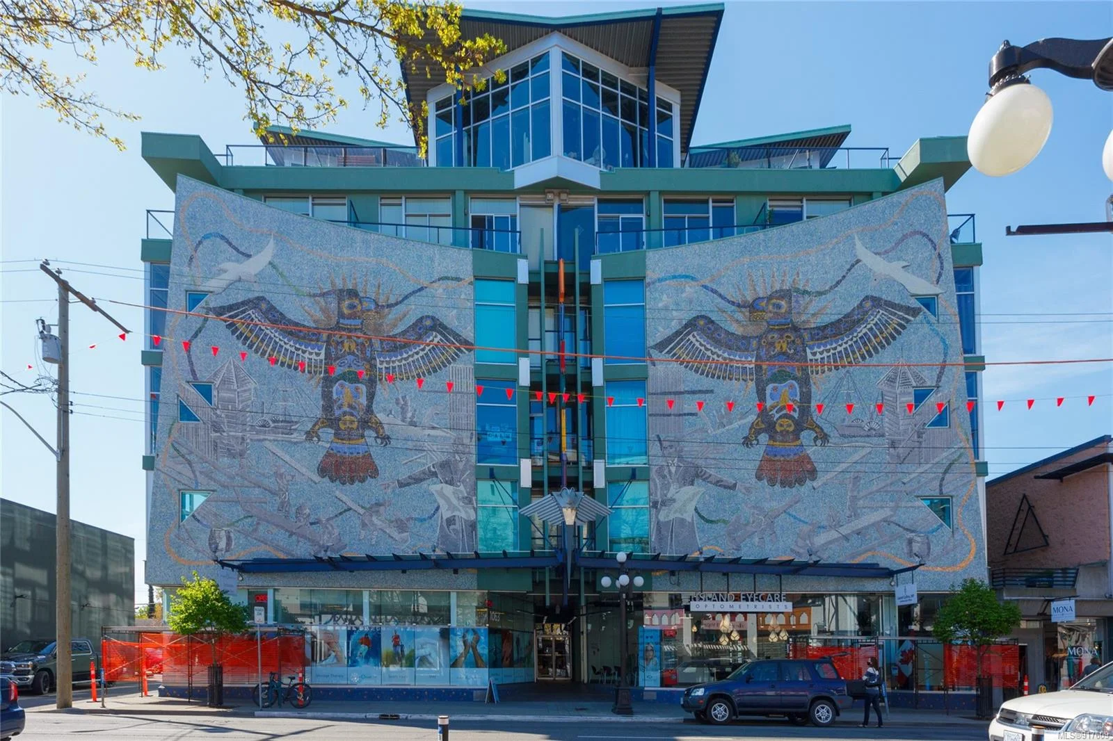 Mosaic condo building at 1061 Fort Street