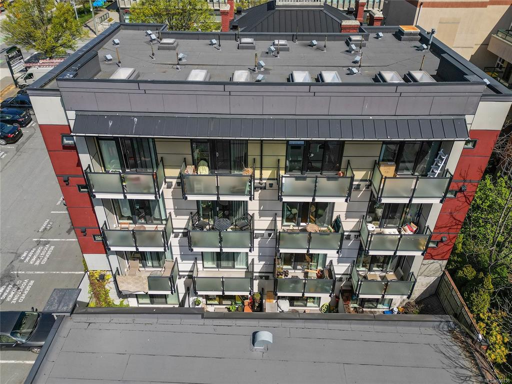 Bossi House — building photo 2