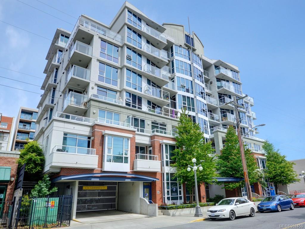 860 View Street — building photo 2