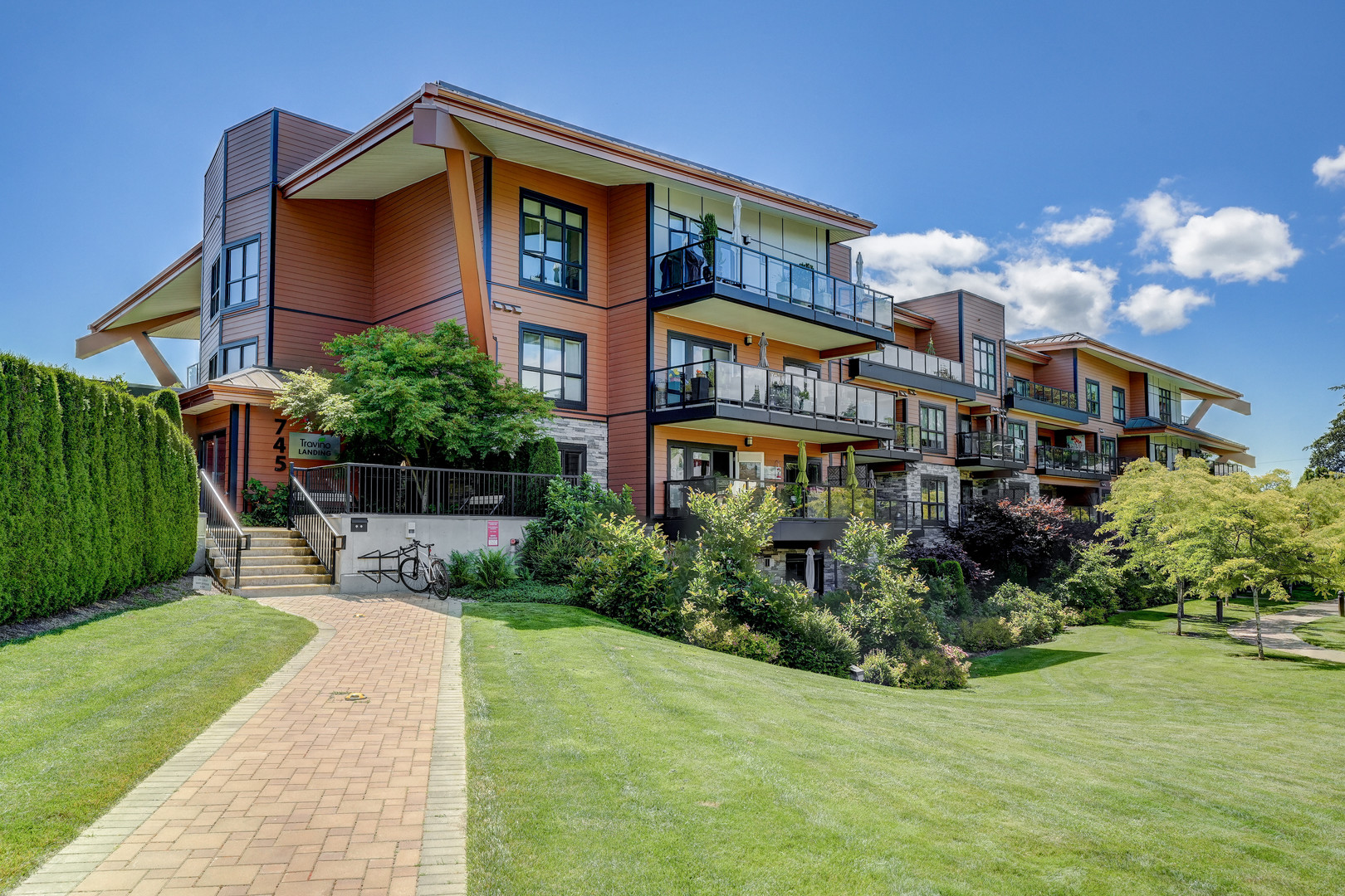Travino Landing — building photo 1