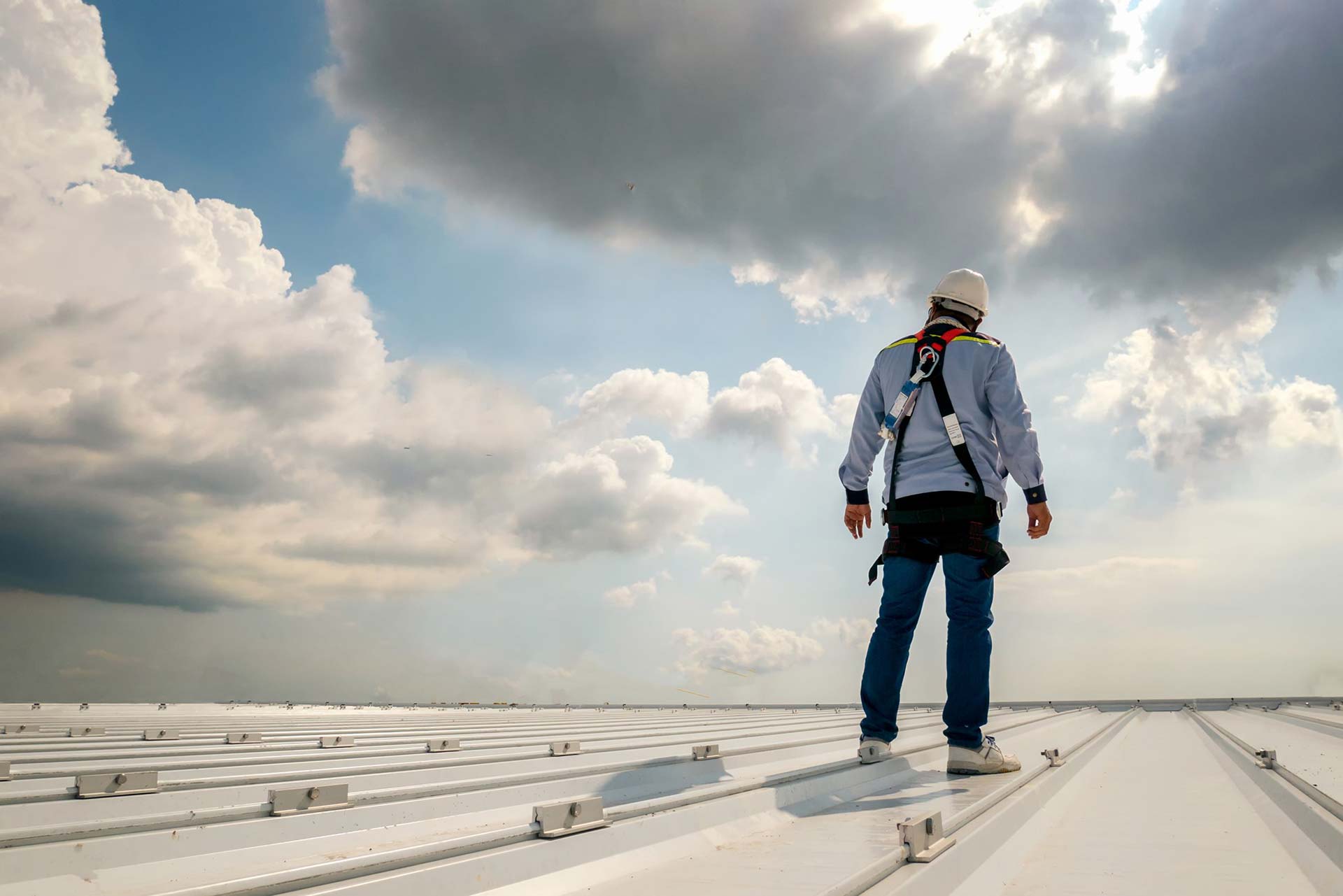 What To Look For In A Professional Roofing Contractor (PT 1)