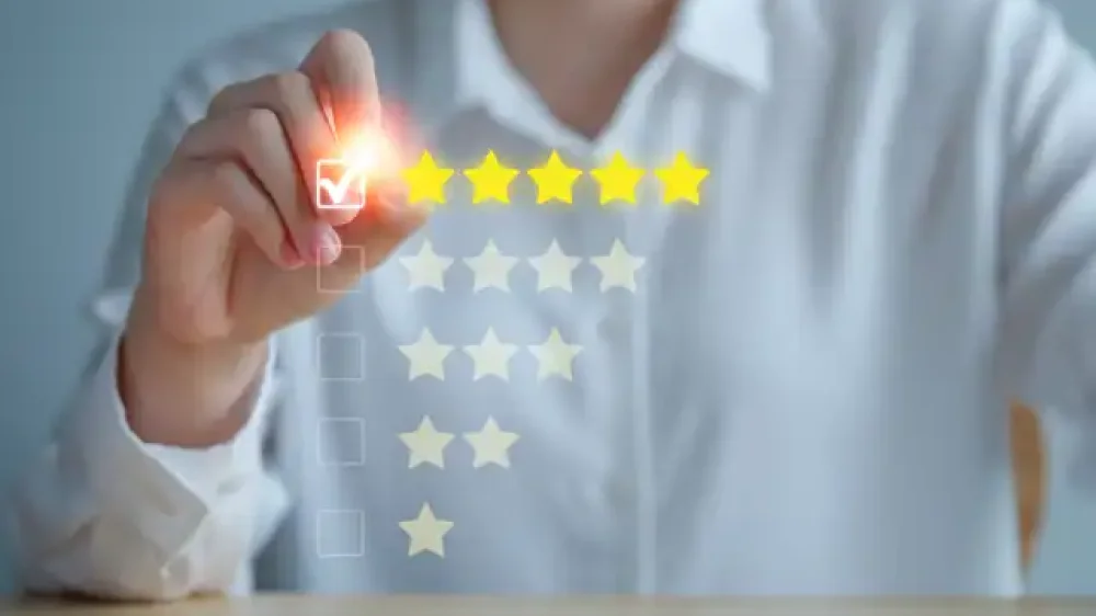 How to Nurture Customer Loyalty and Create Raving Customers for Your B2B Product