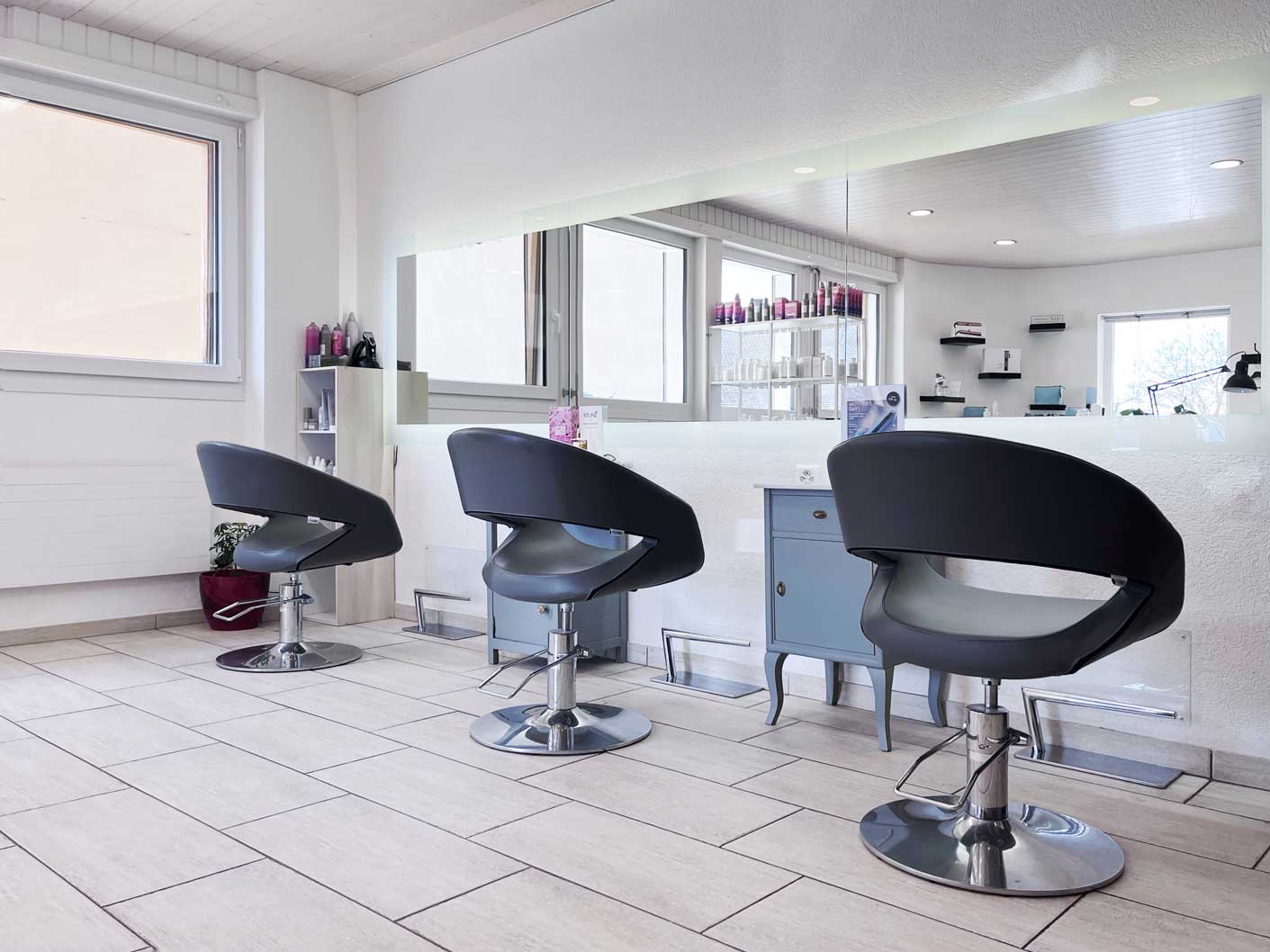 Salon de coiffure chez'L à Villars-le-Comte