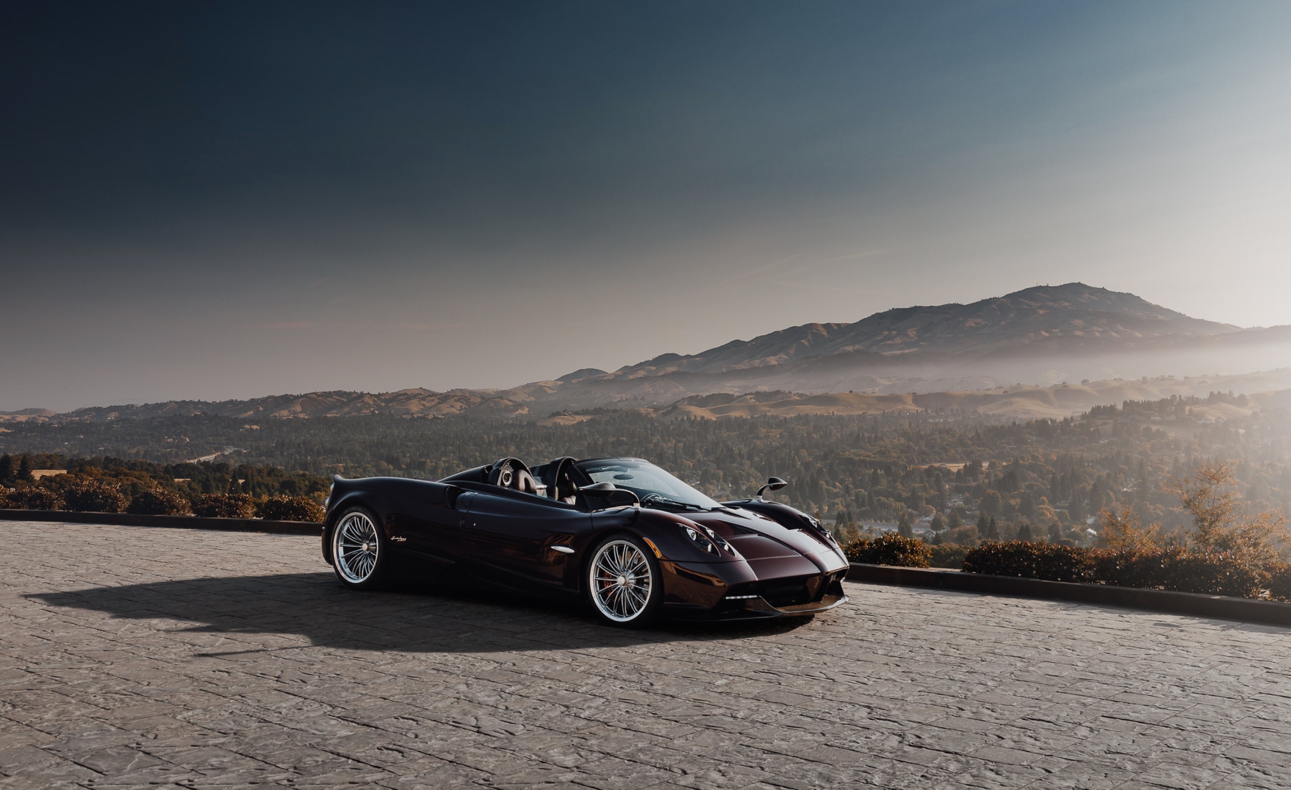 Pagani Hurayra Roadster.