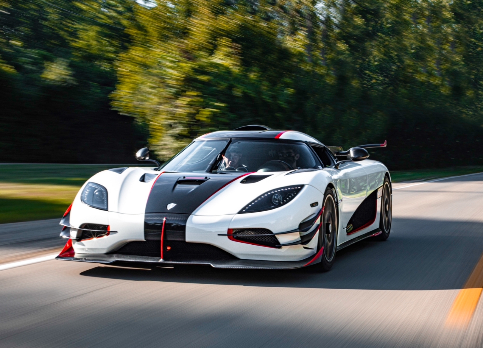 Koenigsegg One:1.