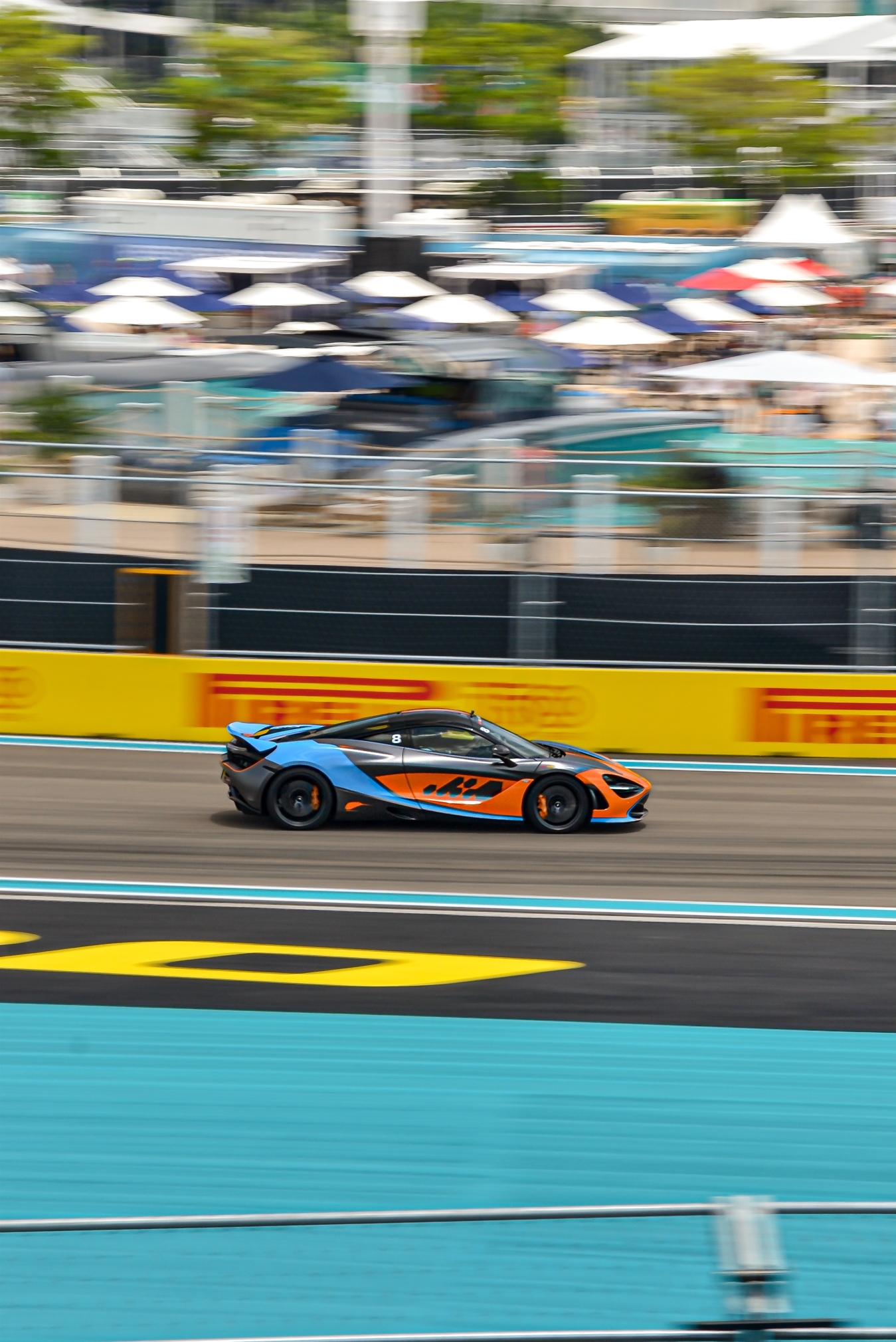 McLaren 702S