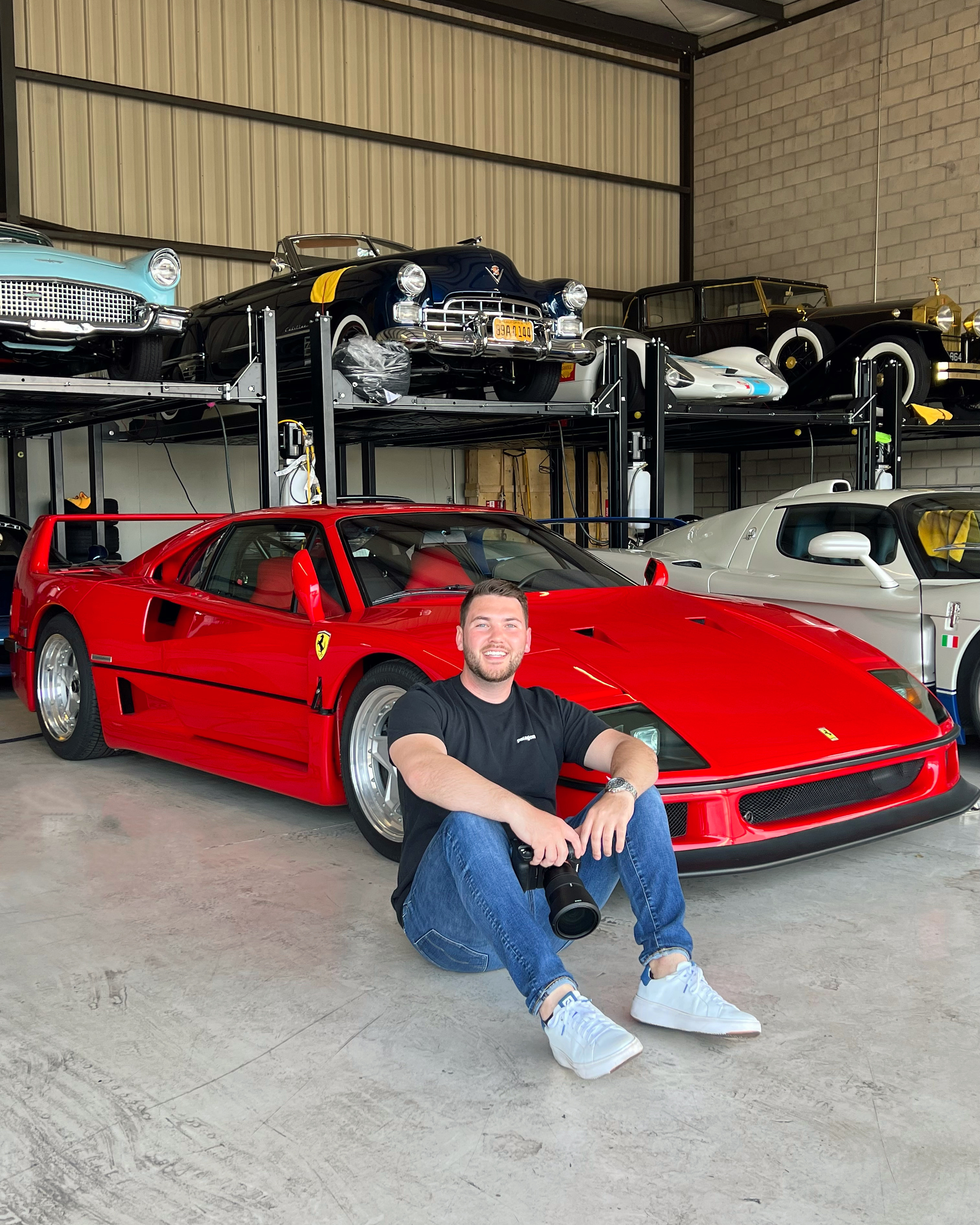 Ferrari F40.