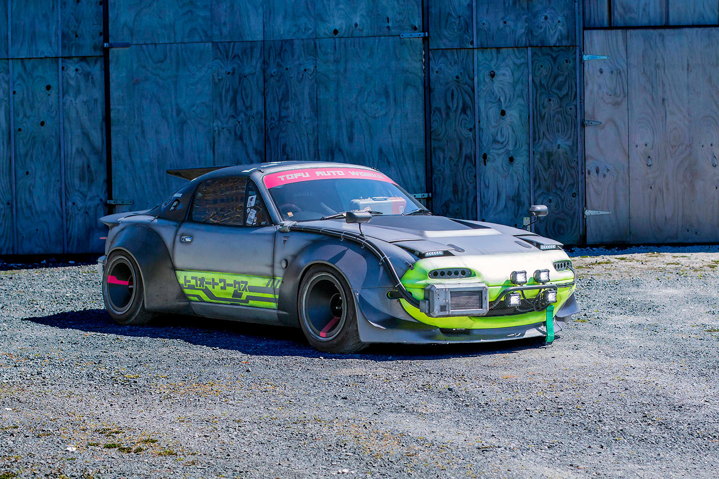 Driving into Dystopia: Tofu Auto Works' Cyberpunk Mazda Miata