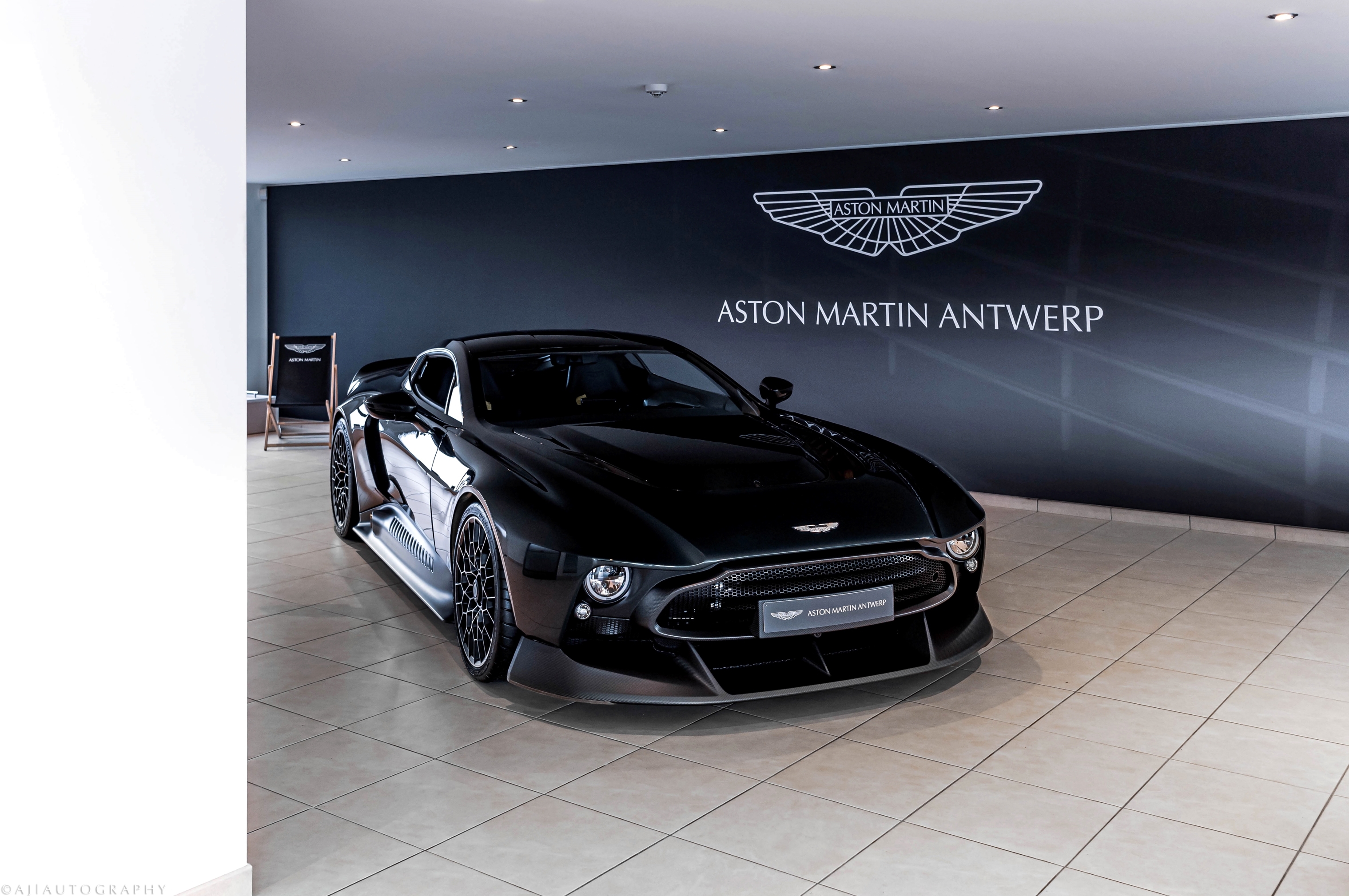 Aston Martin Victor