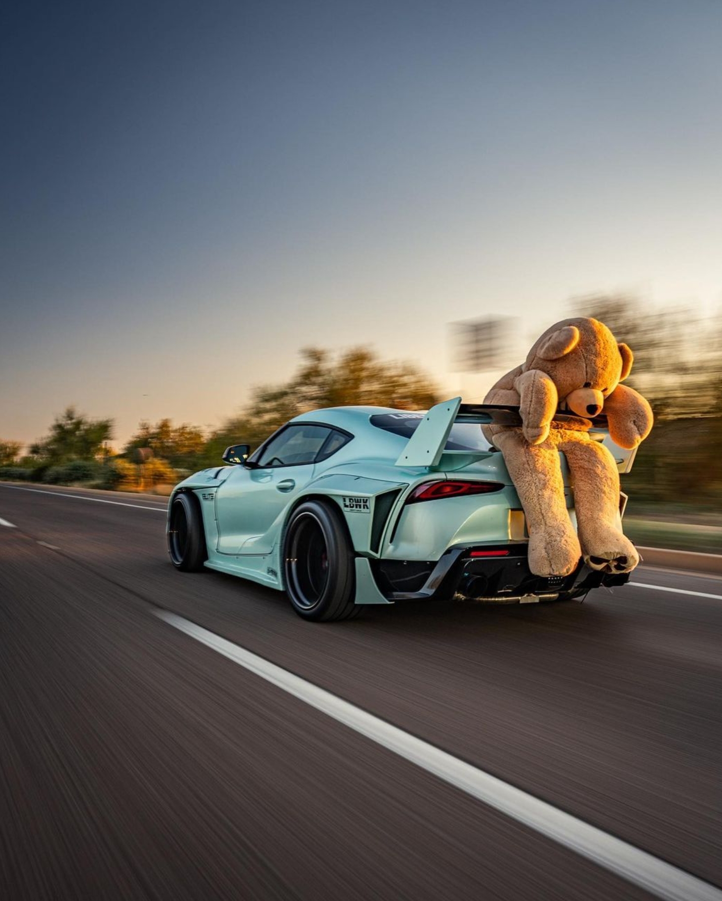 Liberty Walk Toyota Supra