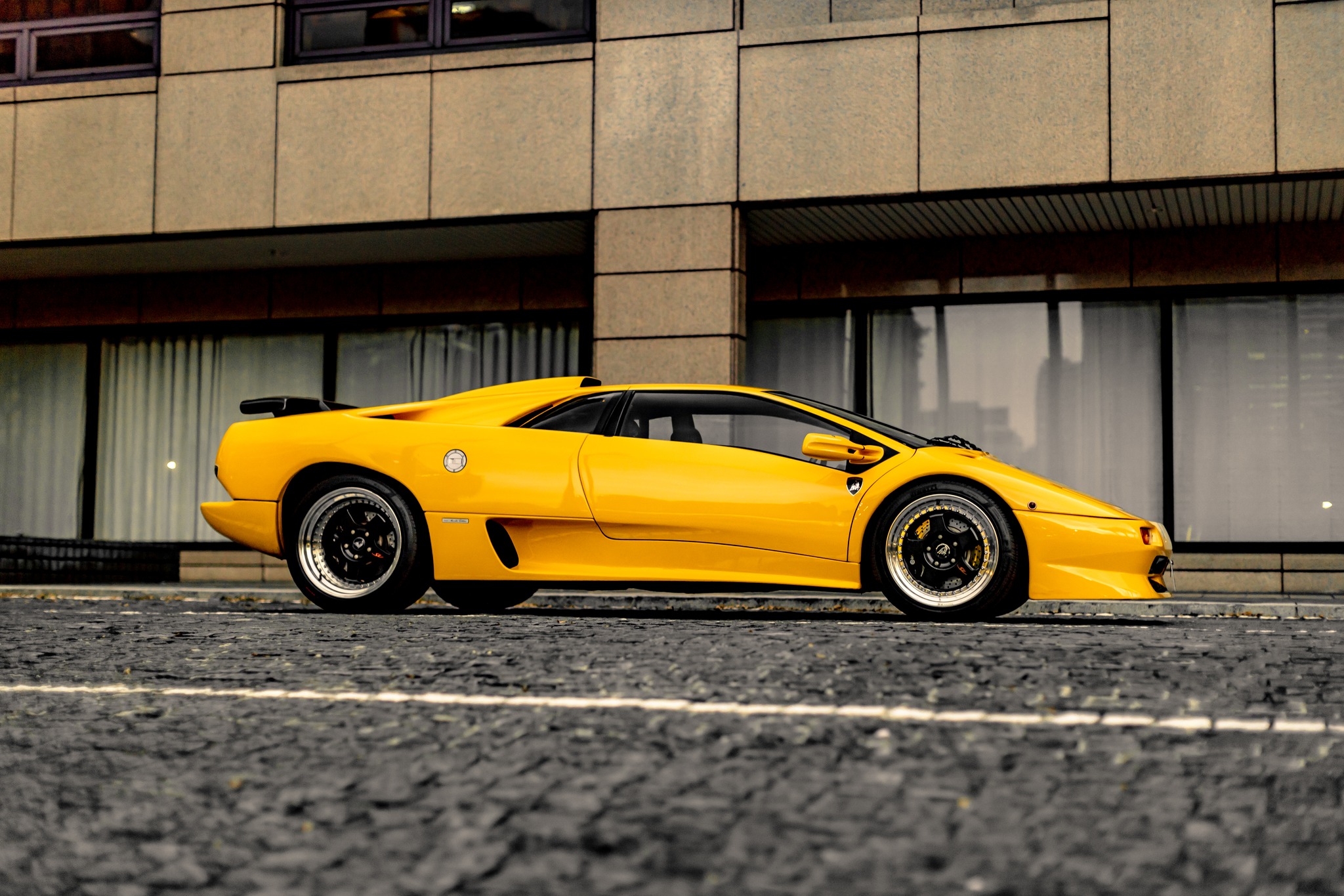 Lamborghini Diablo SV